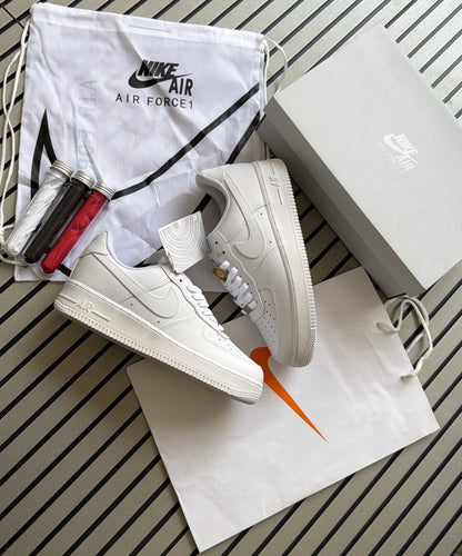 NIKE AIRFORCE OG